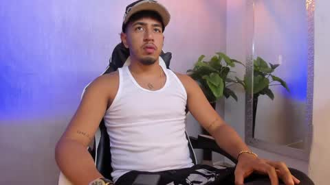 Snapshot of brand_collins chatting on 29, 4, 2026 Brand online show from 29, 4, 2026