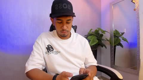 Snapshot of brand_collins chatting on 1, 5, 2026 Brand online show from 1, 5, 2026
