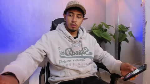 Snapshot of brand_collins chatting on 9, 5, 2026 Brand online show from 9, 5, 2026
