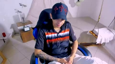 Snapshot of brand_hades chatting on 31, 5, 2026 B R A N D online show from 31, 5, 2026