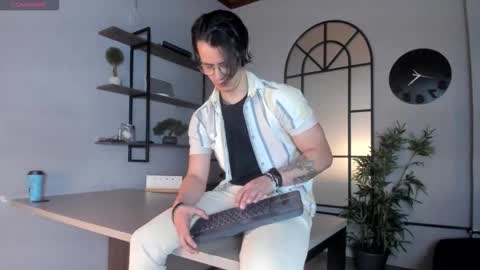 brandon_starkk online show from 28, 3, 2026