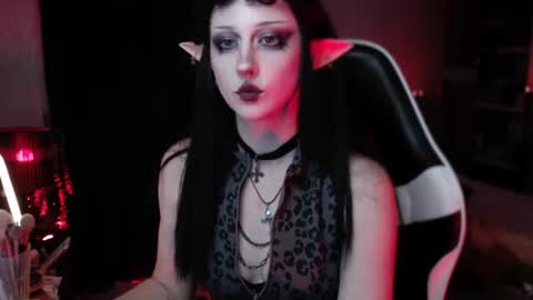Aurorabut ur dad just calls me Rory online show from 28, 7, 2026
