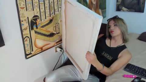 Brandy Model online show from 13, 10, 2025