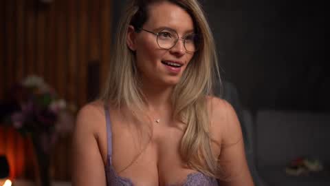 Alex online show from 28, 1, 2025