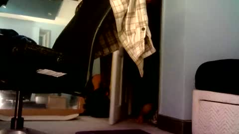 Snapshot of bratdownunder chatting on 25, 10, 2025 Bratdownunder online show from 25, 10, 2025