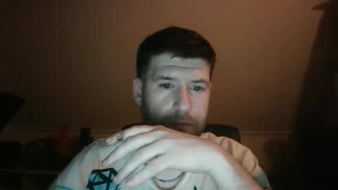 Snapshot of brate1899 chatting on 4, 2, 2026 brate1899 online show from 4, 2, 2026