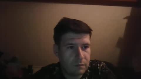 Snapshot of brate1899 chatting on 18, 3, 2026 brate1899 online show from 18, 3, 2026