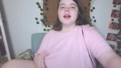 Snapshot of brattyprincess_emma chatting on 18, 9, 2025 Emma online show from 18, 9, 2025