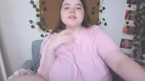 Snapshot of brattyprincess_emma chatting on 11, 10, 2025 Emma online show from 11, 10, 2025