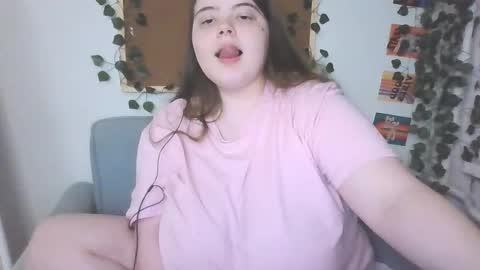 Snapshot of brattyprincess_emma chatting on 21, 10, 2025 Emma online show from 21, 10, 2025