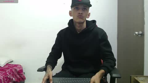 Snapshot of brayan_chevignon chatting on 31, 10, 2025 brayan_chevignon online show from 31, 10, 2025