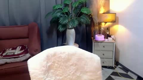 Snapshot of brazeen chatting on 19, 5, 2026 brazeen online show from 19, 5, 2026