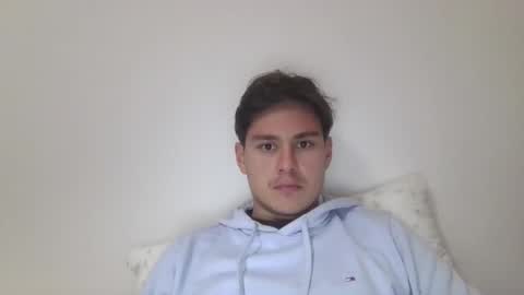 Snapshot of brazilboy2026 chatting on 28, 11, 2025 brazilboy2026 online show from 28, 11, 2025