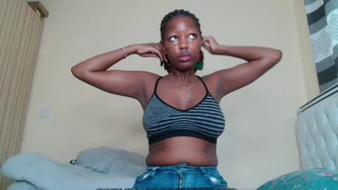 Snapshot of bree_beauty chatting on 27, 4, 2026 bree_beauty online show from 27, 4, 2026