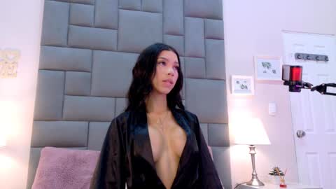 Snapshot of bree_watson chatting on 14, 2, 2025 Bree online show from 14, 2, 2025