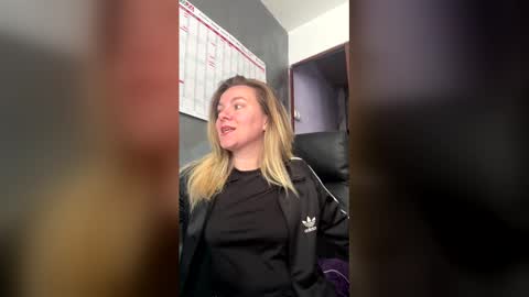 Snapshot of brendaaryas chatting on 21, 4, 2026 Brenda online show from 21, 4, 2026