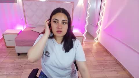 BRENDDA  online show from 3, 12, 2025