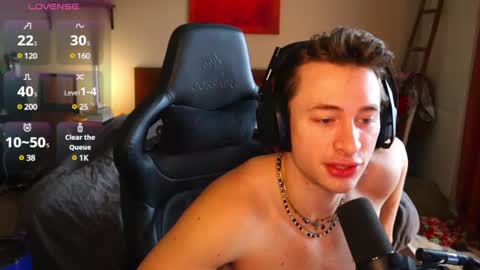 Snapshot of brentonverde chatting on 31, 12, 2024 brentonverde online show from 31, 12, 2024