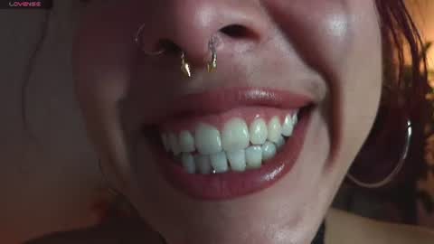 Snapshot of bri_von_dhara_ chatting on 16, 7, 2026 Bri online show from 16, 7, 2026