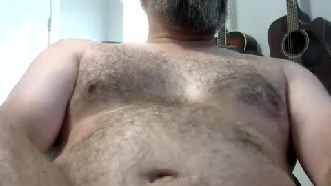 Snapshot of brian871001 chatting on 27, 7, 2026 brian871001 online show from 27, 7, 2026