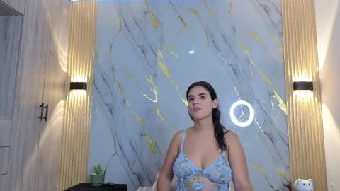 Snapshot of briana_7777 chatting on 1, 4, 2026 Manuela online show from 1, 4, 2026