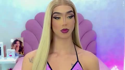 BRIANA online show from 25, 2, 2026