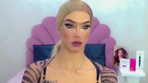 BRIANA online show from 21, 3, 2026