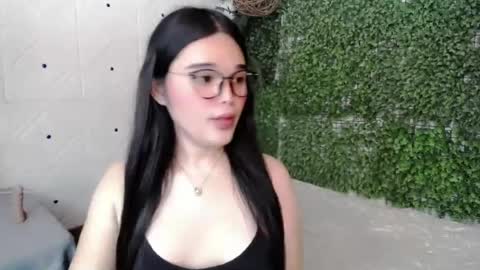 Snapshot of briana_sinclaire chatting on 11, 7, 2026 Claire online show from 11, 7, 2026