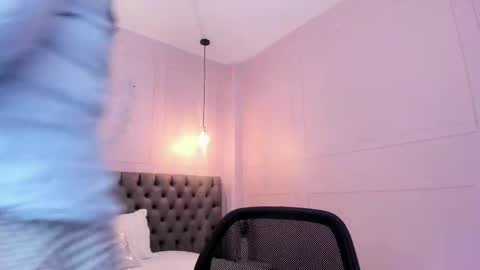 Snapshot of brianacurve chatting on 13, 10, 2025 brianacurve online show from 13, 10, 2025