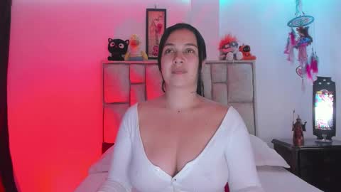     online show from 1, 2, 2026