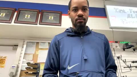 Snapshot of briankone97 chatting on 5, 10, 2025 BRIANKONE97 online show from 5, 10, 2025