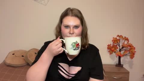 Brianna online show from 28, 11, 2025