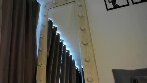 briannawhite10 online show from 25, 2, 2026