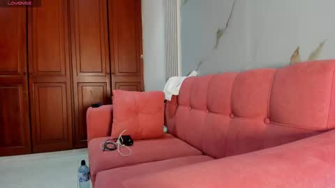    online show from 24, 9, 2025