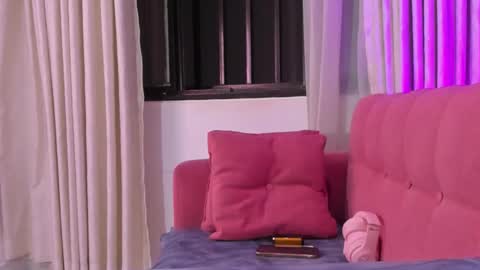    online show from 29, 11, 2025