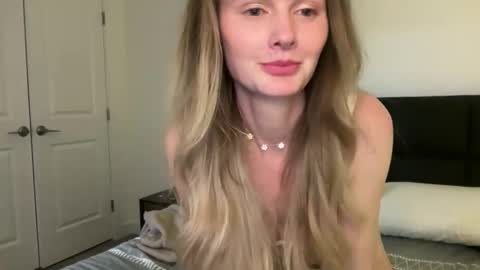 Snapshot of brigette_marie chatting on 17, 1, 2026 brigette_marie online show from 17, 1, 2026