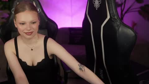 Snapshot of bright_diamonds_054 chatting on 5, 5, 2026 Diamonds Girls online show from 5, 5, 2026