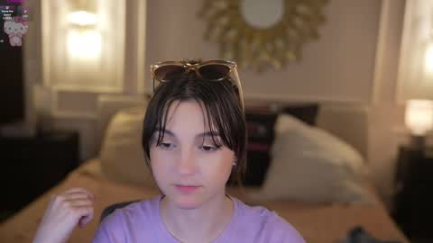 Snapshot of bright_diamonds_054 chatting on 25, 5, 2026 Diamonds Girls online show from 25, 5, 2026