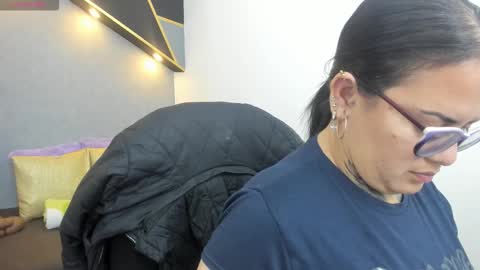 Snapshot of brigittemiller chatting on 16, 3, 2026 BRIGITTE online show from 16, 3, 2026