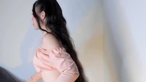 britany lenox online show from 5, 11, 2025