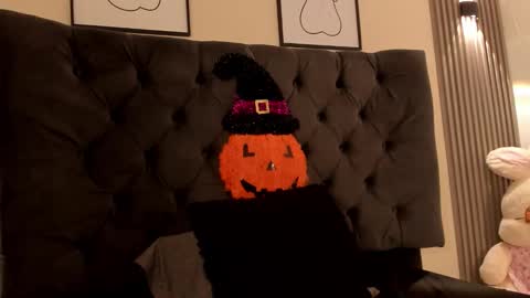 brithanysummer online show from 22, 10, 2025