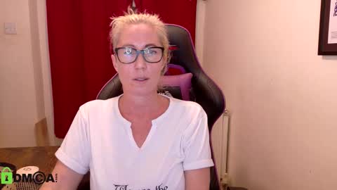 Lady Annabelle Montgomery online show from 19, 11, 2025