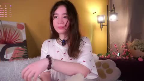 Snapshot of britthe chatting on 10, 5, 2026 Lina online show from 10, 5, 2026