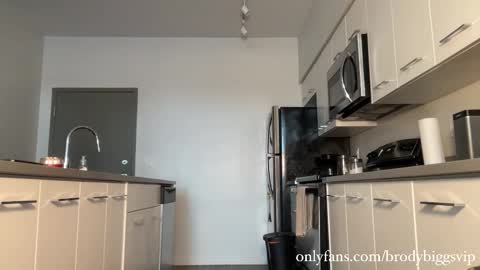 Brody Biggs online show from 22, 11, 2025