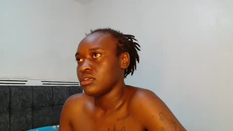 Snapshot of broken_haloo chatting on 5, 2, 2026 broken_haloo online show from 5, 2, 2026