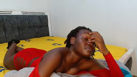 Snapshot of broken_haloo chatting on 9, 2, 2026 broken_haloo online show from 9, 2, 2026