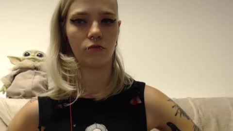 Snapshot of brookewylde_20 chatting on 2, 10, 2025 brookewylde_20 online show from 2, 10, 2025