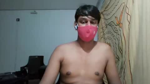 Snapshot of brownguy2505 chatting on 17, 1, 2025 brownguy2505 online show from 17, 1, 2025