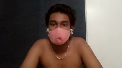 Snapshot of brownguy2505 chatting on 9, 3, 2025 brownguy2505 online show from 9, 3, 2025