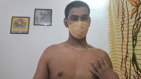 Snapshot of brownguy2505 chatting on 11, 11, 2025 brownguy2505 online show from 11, 11, 2025